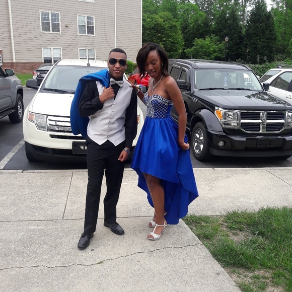 Prom dress - Picture 4 of 8